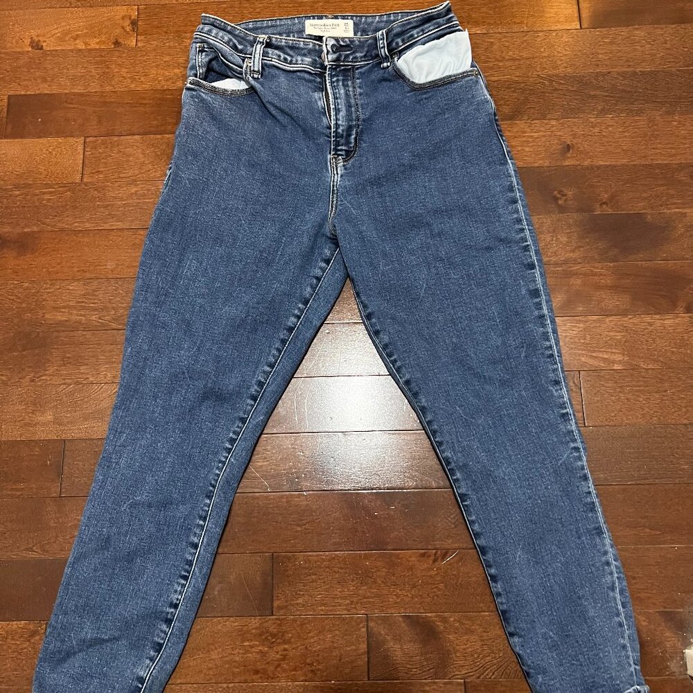 Abercrombie & Fitch Super Skinny Ankle high Rise